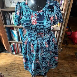 Amelia Lularoe southwest blue feathers fit and flare L dress